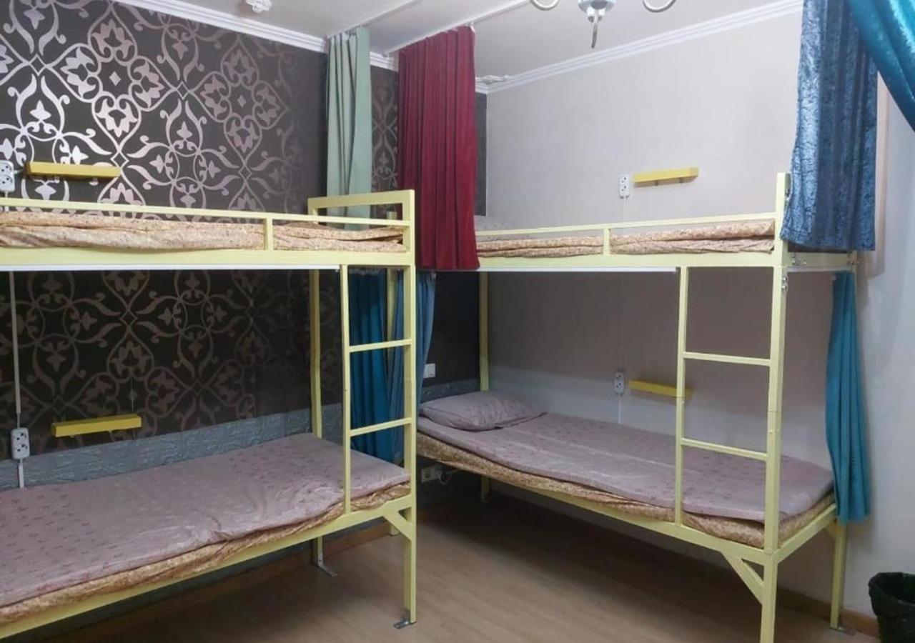 Room Hostel Dostyk Almaty Exterior photo