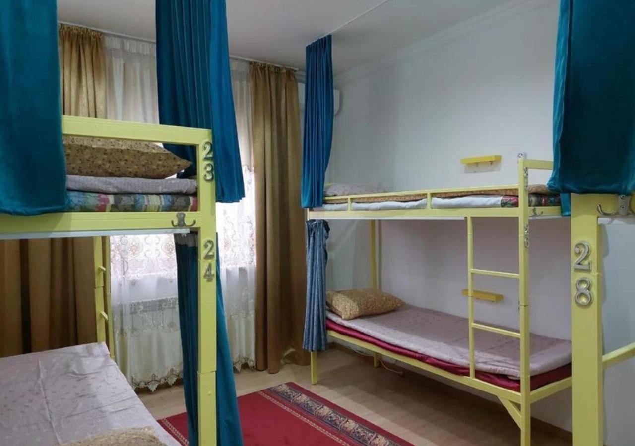 Room Hostel Dostyk Almaty Exterior photo