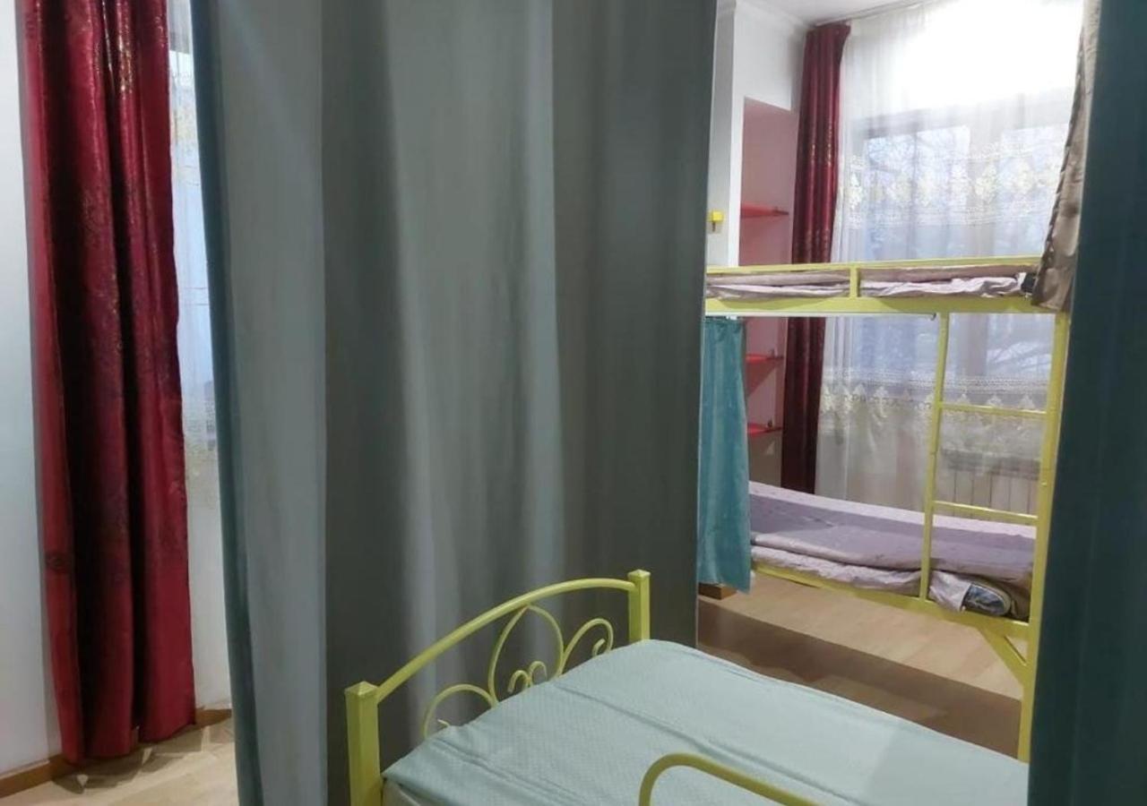Room Hostel Dostyk Almaty Exterior photo