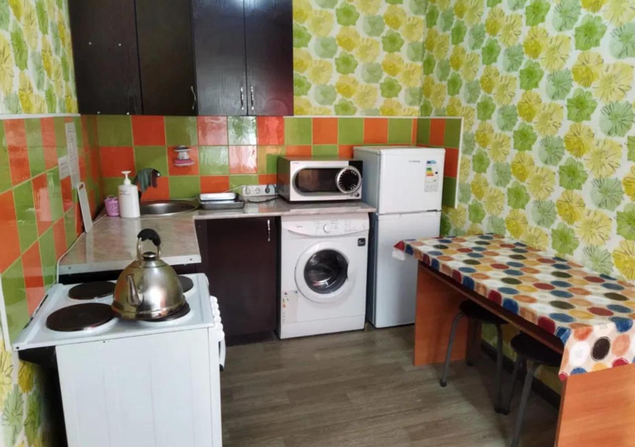 Room Hostel Dostyk Almaty Exterior photo